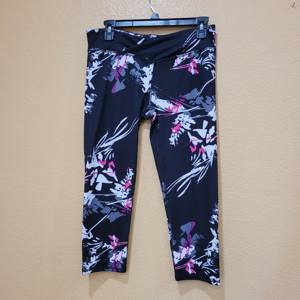 Fabletic small Capri leggings